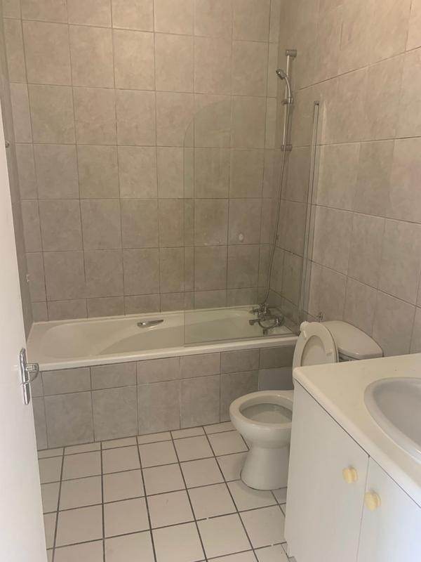 To Let 1 Bedroom Property for Rent in Fish Hoek Western Cape
